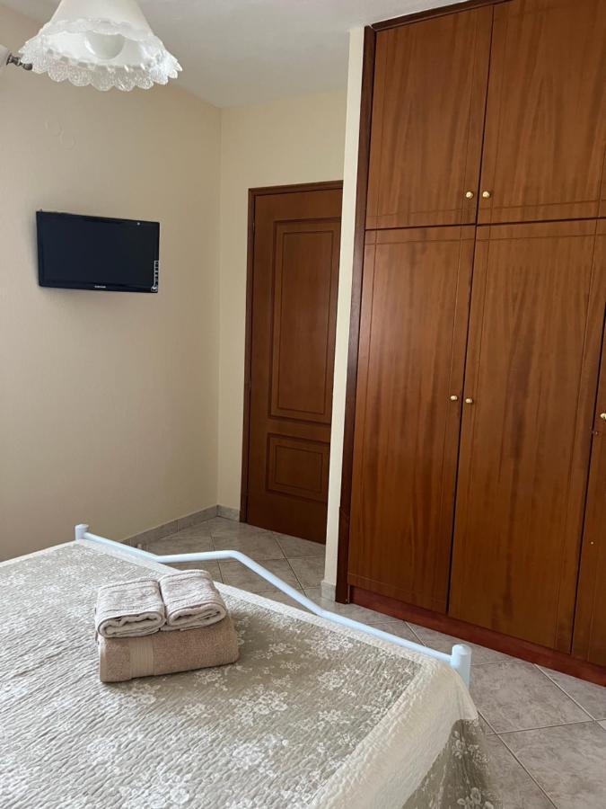 Apartment Efi Néa Péramos Exterior foto